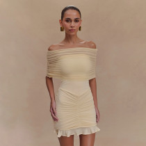 Women's sexy off shoulder dress, European and American sexy strapless slim fit with ruffled edges and hip hugging skirt