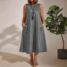 Large size women's fashionable and elegant solid color sleeveless dress
