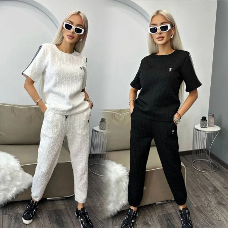 Spring new fashionable casual embroidery jacquard woven short sleeved pants set