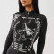 Cool girl, dark style spicy girl, wearing slim shorts, long sleeved suit