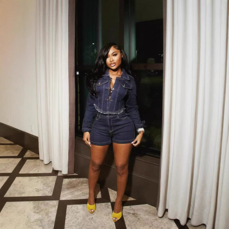 Fashion and casual women's cross-border supply autumn and winter elastic denim shorts long sleeved set