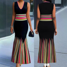 Women's fashionable and elegant V-neck sleeveless waist cinched long plus size dress