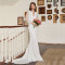 Solid color crossover Amazon French minimalist elegant slim fit V-neck small trailing long sleeved banquet evening gown