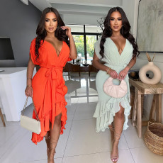 Sexy deep V-Lin solid color irregular lace up dress with loose sleeves for women
