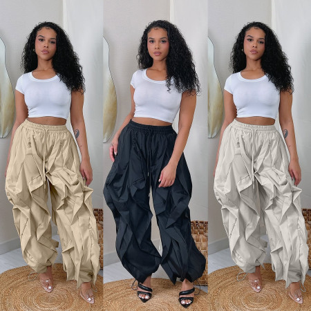 Elegant commuting workwear with patchwork lace lantern pants and ankle binding pants