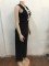 参考知识 15/1000  机翻 · 通用领域 Elegant and personalized chest line sleeveless wide leg jumpsuit