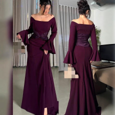 Long sleeved one-piece collar patchwork pleated slim fit dress