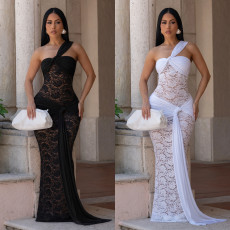 Fashionable Women's Sexy Lace Shoulder Strap Waist with Hip Wrap