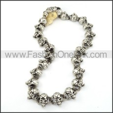 Exquisite Skull Necklace       n000201