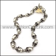 Wicked Skull Necklace       n000206
