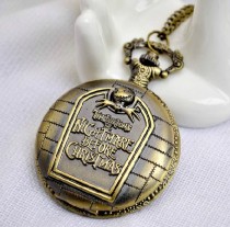 Vintage TIM BUKTONS\'S THE NIGHTMARE BEFORE CHRISTMAS Pocket Watch PW000089