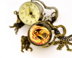 Vintage Hunger Games Ball Pocket Watch Chain PW000090