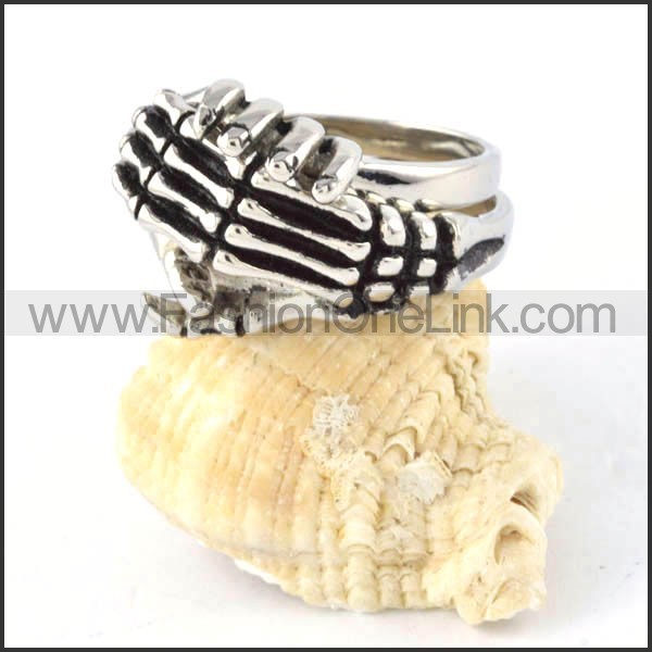Human Skeleton Knuckle Finger Ring in Stainless Steel r000301