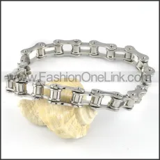 Delicate Stainless Steel Biker Bracelet b000568