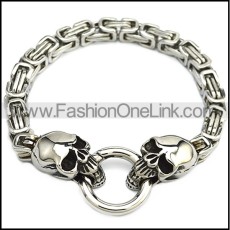 Silver Stainless Steel Casting Skull Heads Bracelet with Smart Ring b009595
