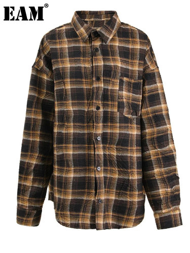 [EAM] Coffee Pleated Plaid Big Size Vintage Jacket New Lapel Long Sleeve Women Coat Fashion Tide Spring Autumn 2024 CPG1285