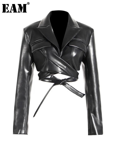 [EAM] Loose Fit Black Cross Bandage Short Pu Leather Jacket New Lapel Long Sleeve Women Coat Fashion Spring Autumn 2024 17A2947