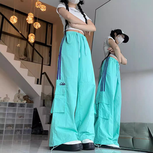 {EAM} Colored Dopamine American three-bar pocket overalls Women's Shamaillard slim athleisure pants DLZ220