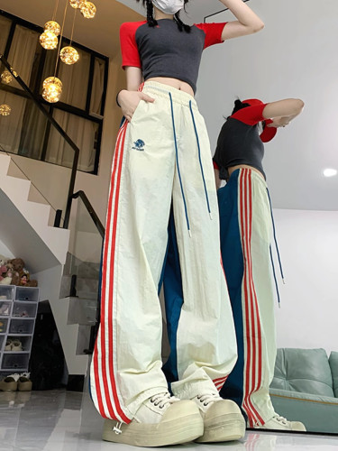 {EAM} Europe and the United States cross hip hop color matching three-bar cargo pants women's high street jazz dance casual straight cylinder quick-drying sports pants tide DLZ222