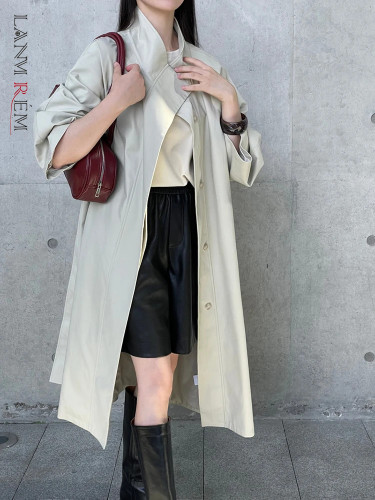 LANMREM Office Lady Solid Color Trench Coat Women's Stand Collar Belt Gathered Waist Long Windbreaker 2025 Spring New 2VV1849