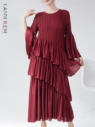LANMREM High-end Round Neck Flared Sleeve Cake Dress Female Ruffles Long Pleated Dresses 2025 Spring New Elegant Clothes 2DB1598