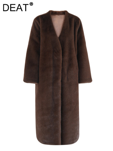 DEAT Fashion Women's Faux Fur Coat V-neck Loose Hidden Buckle Long Sleeves Plush Thick Overcoat Winter 2024 New Tide  CPG2396