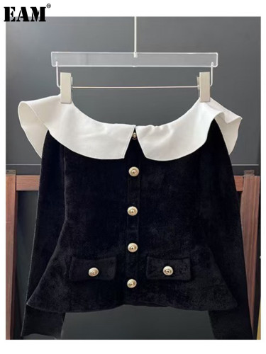 {EAM} Early spring new pure sweet little black and white splicing a word shoulder waist knit top woman DLZ334