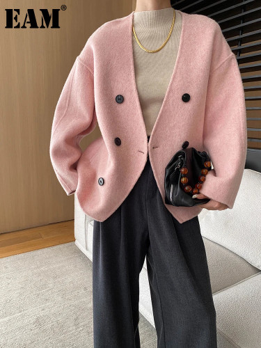 [EAM] Beige Double Breasted Big Size Woolen Coat New V-neck Long Sleeve Women Jacket Fashion Tide Autumn Winter 2024 1DH7364