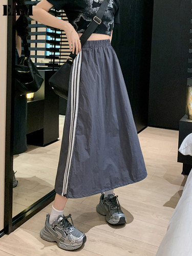 {EAM} American design sense three bars long flower skirt female 2024 summer new black skirt tide DLZ373