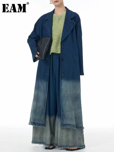 [EAM] Women  Blue Gradual Color Denim Long Big Size Trench New Lapel Long Sleeve Windbreaker Fashion Spring Autumn 2024 1DH8297
