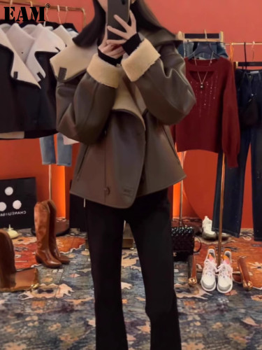 {EAM} Cool sa handsome 2025 autumn and winter new coat female lapel splicing color button loose age cover meat shirt DLZ418