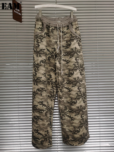 {EAM} American Retro Elastic Waist Camo Wide Leg Casual Pants Women Loose Slimming Pendant Sweatpants DLZ451