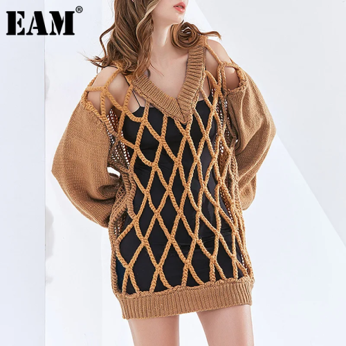{EAM} 2025 Autumn Trendy Fashion Show Design Sense V-neck Personalized Mesh Hollow Lantern Sleeve Loose Knitted Sweater for Women DLZ48504