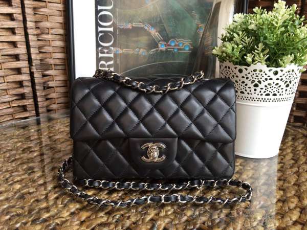 Channel original lambskin 20CM SL6103188