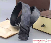 Louiis vuittonn belt 050H6030412