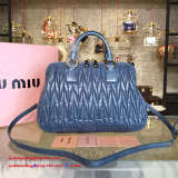 Miu Miuu original Oil wax 33CM Top handle bag JLY6010581