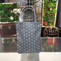 Goyard the special saint louis top handle bag GG8071272