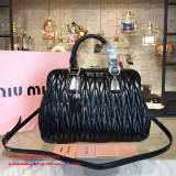 Miu Miuu original Oil wax 33CM Top handle bag JLY6010582