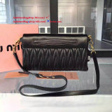 Miu Miuu original MATELASSE Clutch on chain JLY6010341