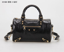 Balenciagaa Classic Boston Bag LT05B037