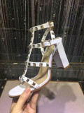 Valentino Garavani Rockstud calfskin high heel 95MM 9031051