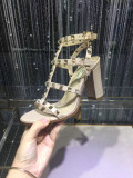 Valentino Garavani Rockstud calfskin high heel 95MM 9031051