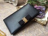 Ferragamo 3 colors Original wallet in long chian 22B875 FH9071312