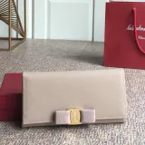 Ferragamo 6 colors Original Vara Family wallet 22A90 FH9071332