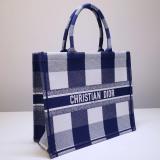 Dior Book Tote bag in embroidered canvas DMZ9080809