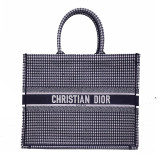 Dior Book Tote bag in embroidered canvas DMZ9080811