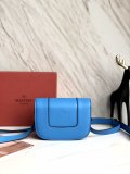 Valentino Origina Calfskin Small Garavani Supervee YG071902