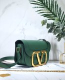 Valentino Origina Calfskin Medium Garavani Supervee YG071904