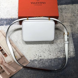 Valentino Origina Calfskin garavani vsling YG071909