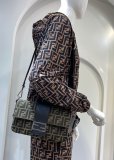 Fendi original baguette shoulder bag OL080919